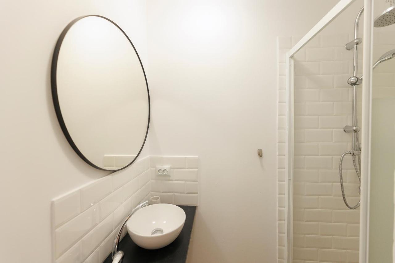 Spacious Flat In Old Town Wi-Fi ティミショアラ エクステリア 写真