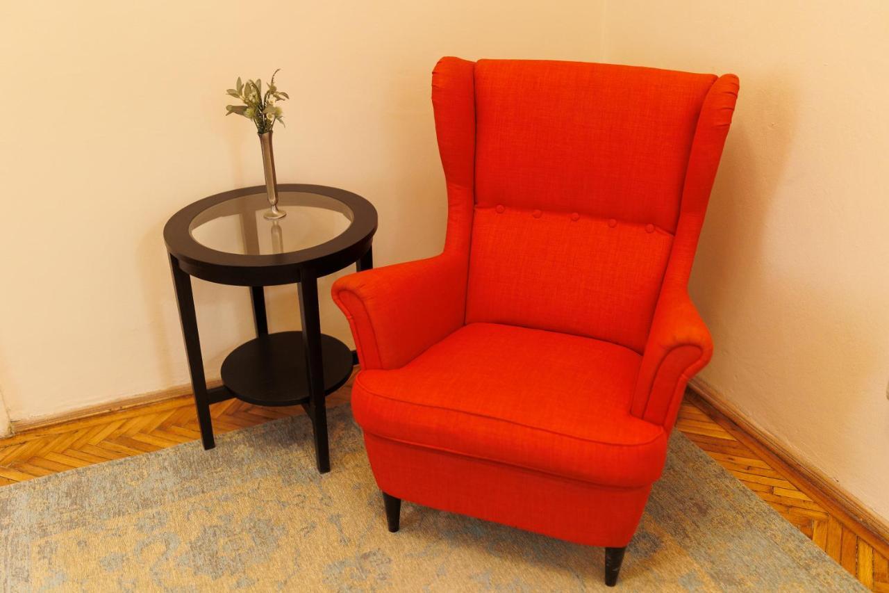 Spacious Flat In Old Town Wi-Fi ティミショアラ エクステリア 写真