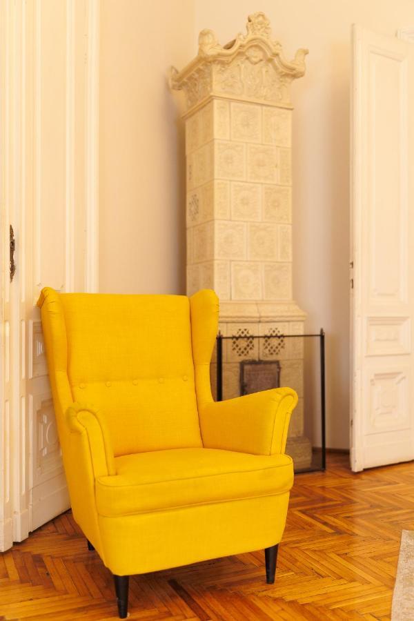 Spacious Flat In Old Town Wi-Fi ティミショアラ エクステリア 写真